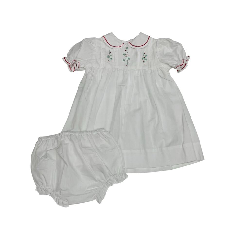 NWT (Please Read) Petit Ami 3M White Holly Berry Dress